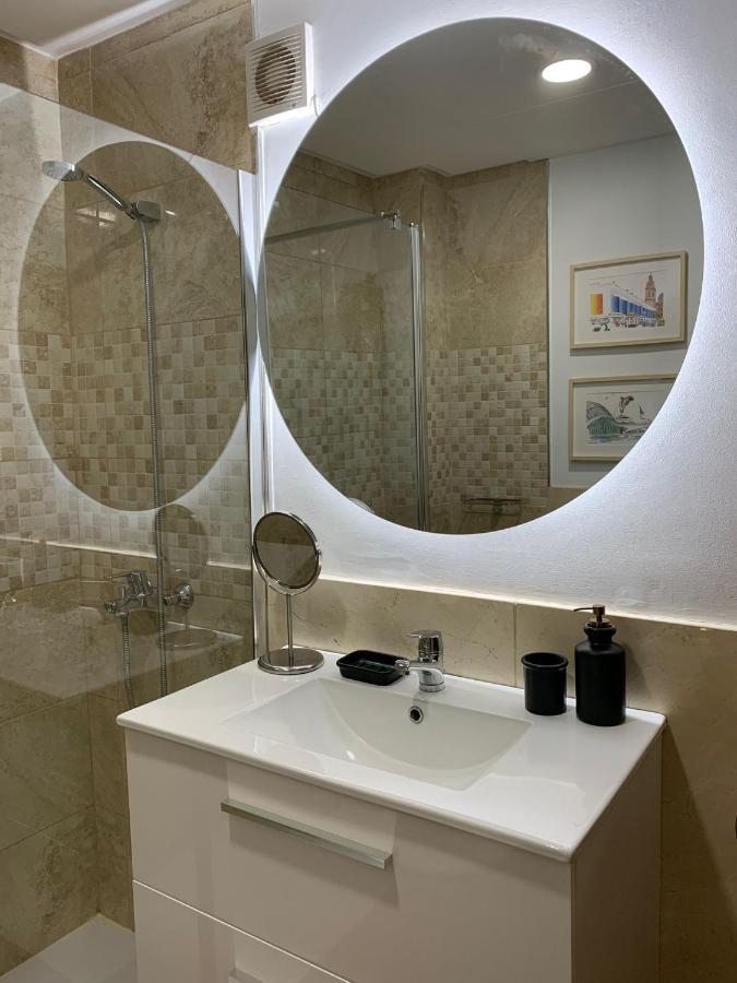 Plaza Ayuntamiento Apartment Валенсия Екстериор снимка